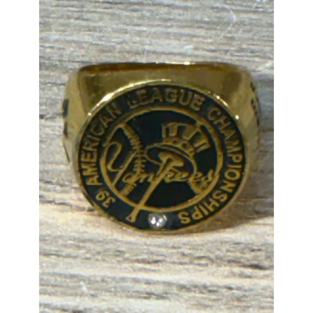 MLB New York Yankees 39 American League‎ Championships Gold Ring